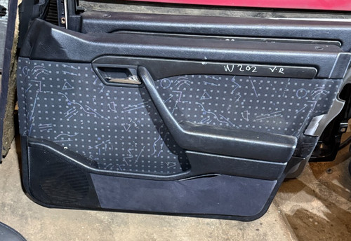Mercedes w202 limousine - mercedes,